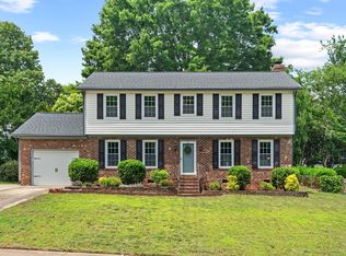 5409 Knollwood Rd, Raleigh, NC 27609