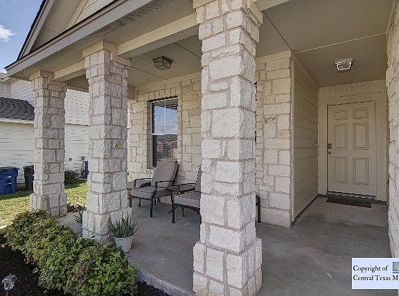 2nd image of 2422 N Fayette Dr