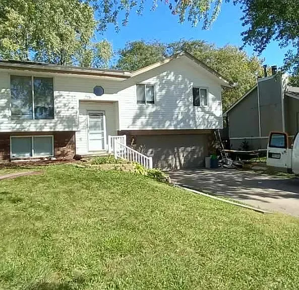 14224 Patrick Ave — Photo 4