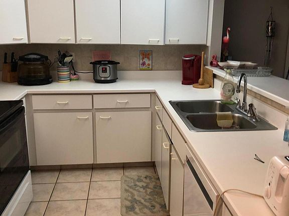 4th image of 115 Escambia Ln APT 403