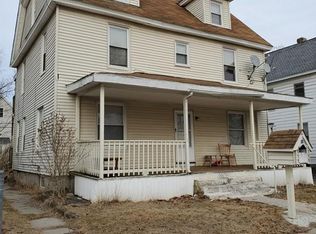 83 Parkside St, Springfield, MA 01104