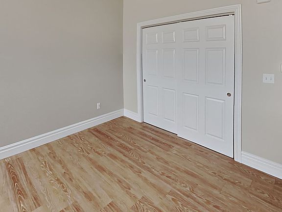 3rd image of 235 W Saginaw St Unit P