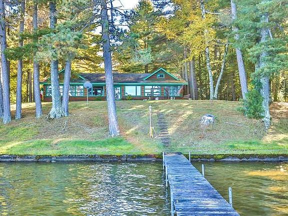 2nd image of 1364 Silver Beach Dr #4