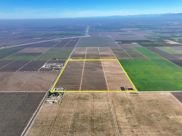 8000 Road 208, Terra Bella, CA 93270