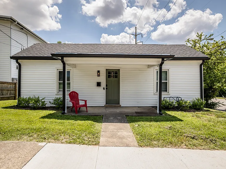 432 Merino St — Photo 35
