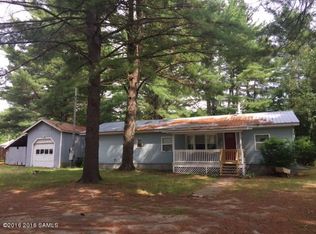 11 Warren Ln, Queensbury, NY 12804