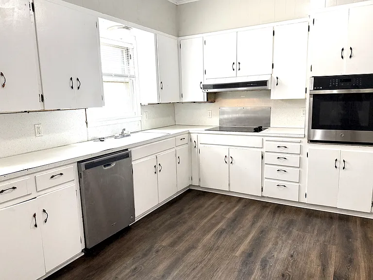 409 B St NW — Photo 7
