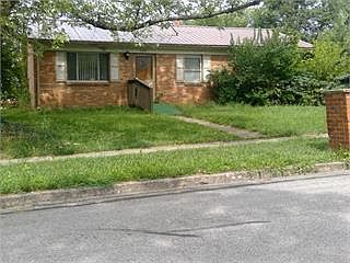 1st image of 1909 Chris Dr