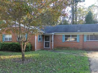 953 Parkwood Ct, Montgomery, AL 36109