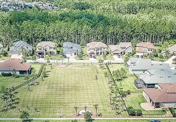 3rd image of 17 Cumberland Island Cir