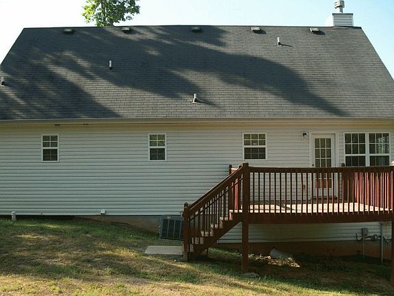 2nd image of 50 Holly Hill Dr