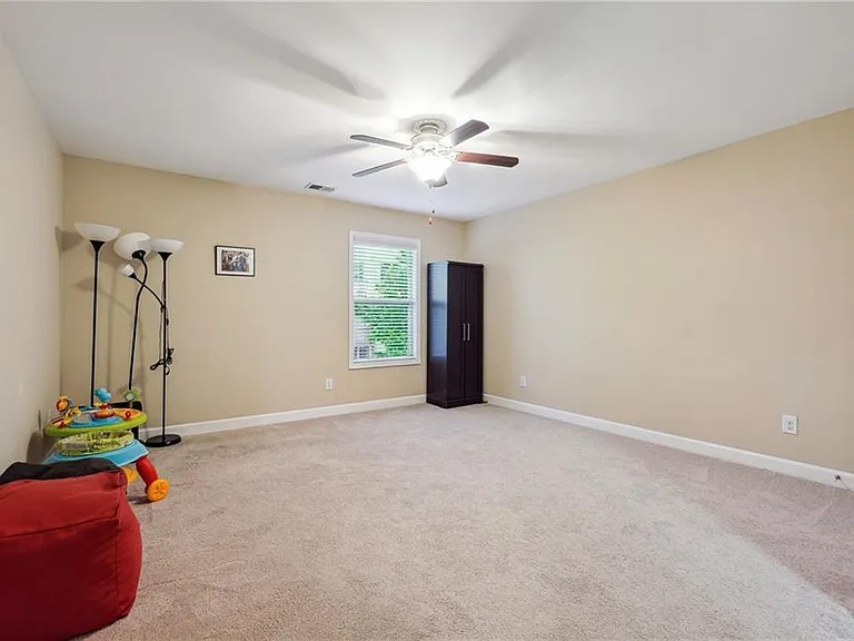 4305 Holton Ave — Photo 28