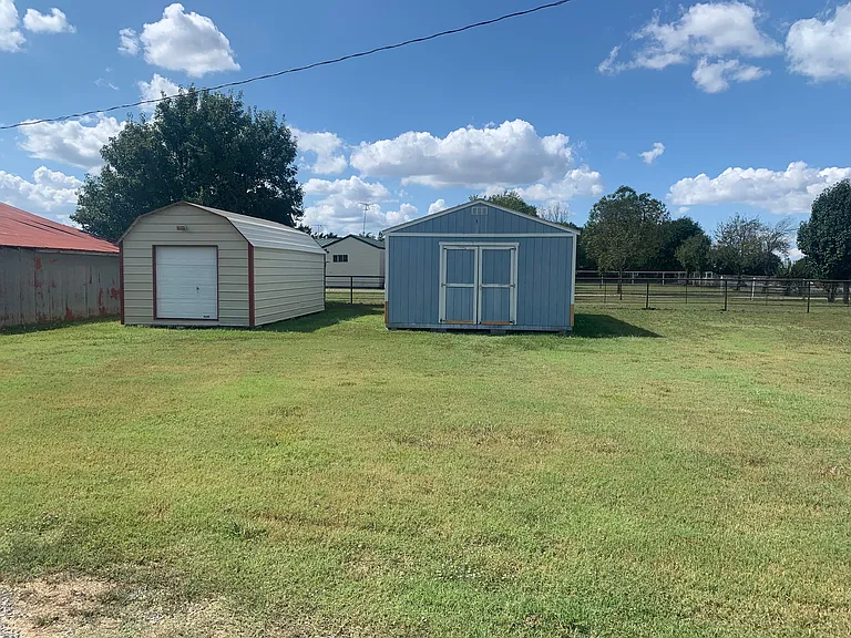 2339 W FM 898 — Photo 28