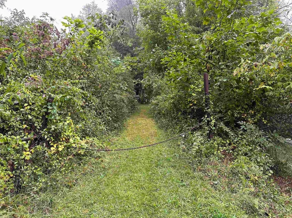 Clendennin Rd, Narrows, VA 24124