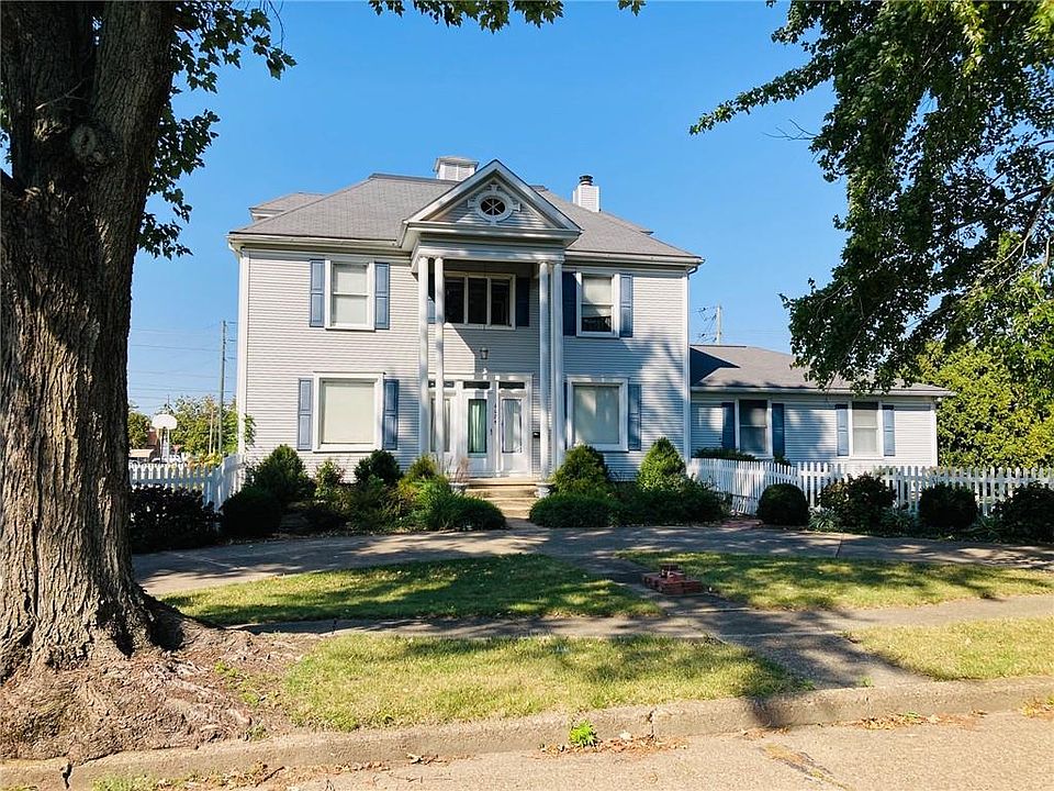 1st image of 607 W Jefferson Ave
