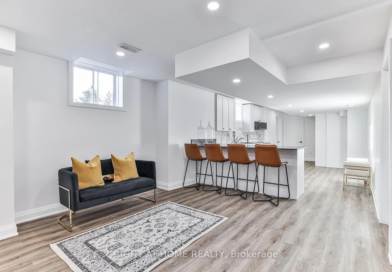 2 bed, $2,300 — Photo 2