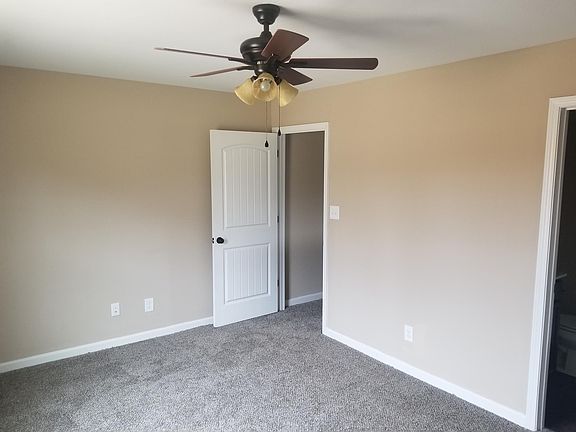 2nd image of 149 Center Pointe Dr