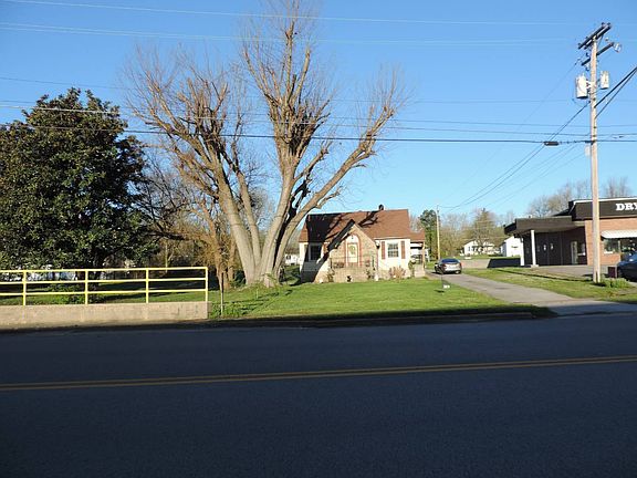 2nd image of 323 N Main St