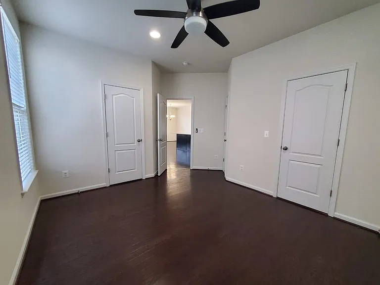 42513 Benfold Sq — Photo 13