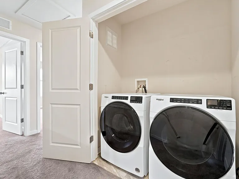 59 Four Leaf Dr — Photo 10