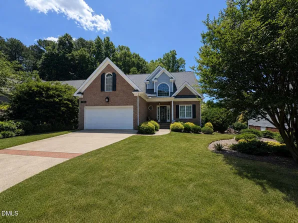 1301 Wedgeland Dr, Raleigh, NC 27615