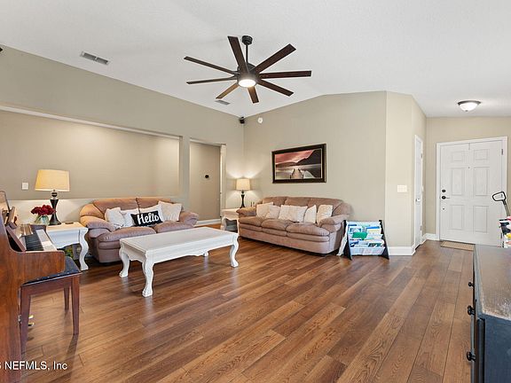 5th image of 76217 TIDEVIEW Lane