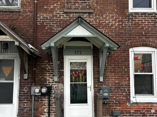 172 Columbia St, Adams, MA 01220