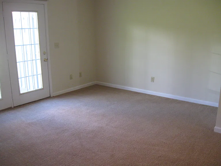 310 Wine St — Photo 9