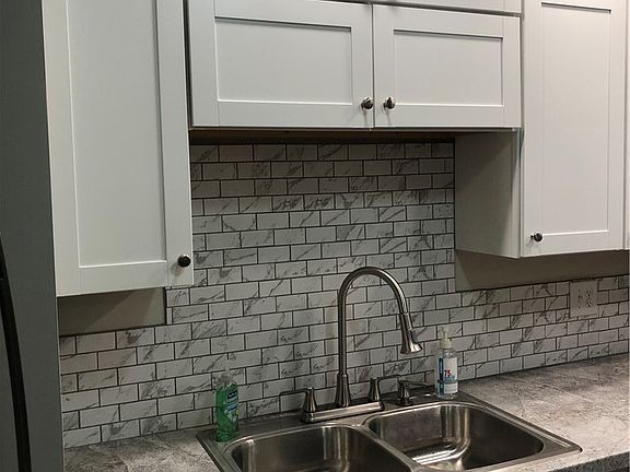 5th image of 6341 Rockford Dr