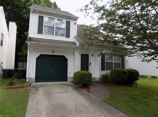324 Windy Ridge Ln, Newport News, VA 23602