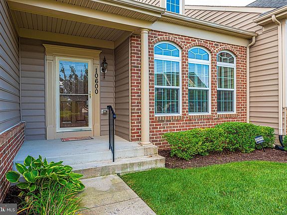 2nd image of 10600 Nathaniel Way #28