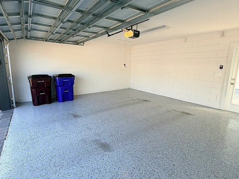1387 Mount Royal Dr — Photo 34