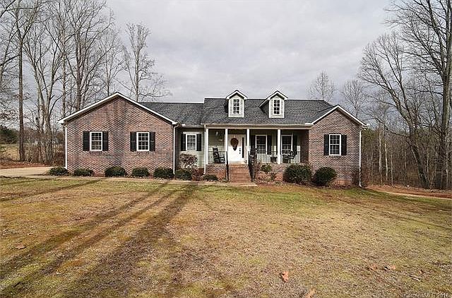 1st image of 1522 Musket Dr
