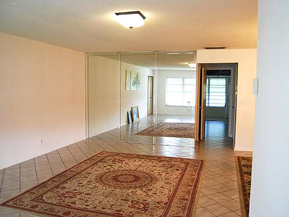 2nd image of 7374 E Oakridge Cir