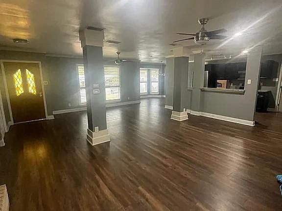 4th image of 9802 Greentree Dr