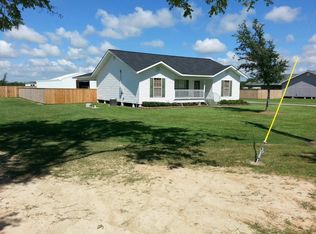 301 Credeur Rd, Scott, LA 70583