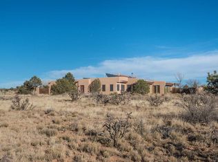 35 Cuesta Rd, Santa Fe, NM 87508