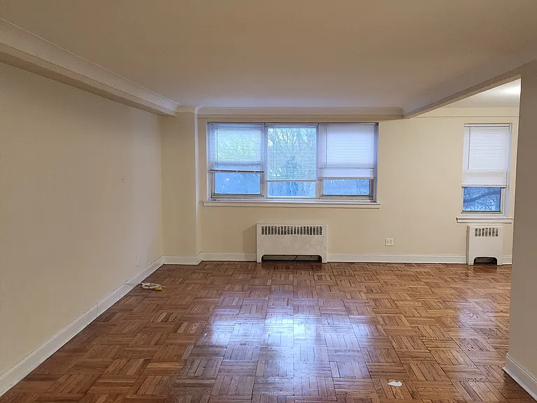 166-05 Highland Ave #20 — Photo 2