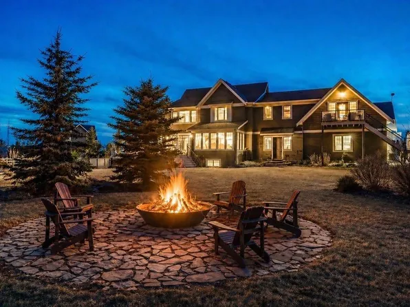 48149 W 279th Ave E, Foothills County, AB T1S 4N8