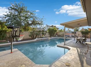 945 W Portobello Ave, Mesa, AZ 85210