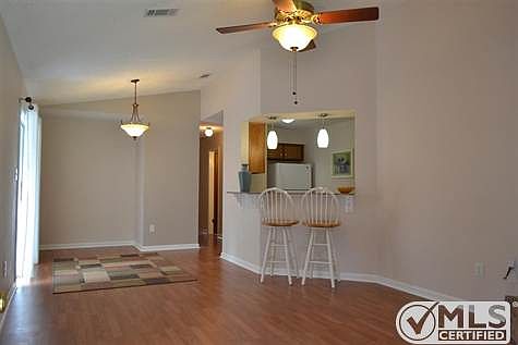3rd image of 1642 Springwood Dr