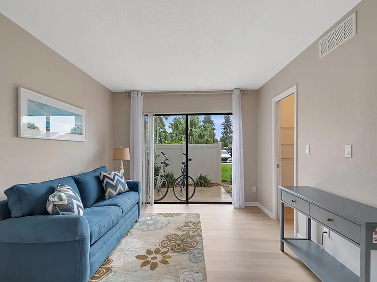3206 S Lakeview Cir #1105 — Photo 11