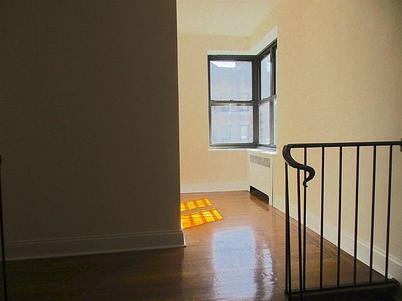 4th image of 185 Claremont Ave APT 4J