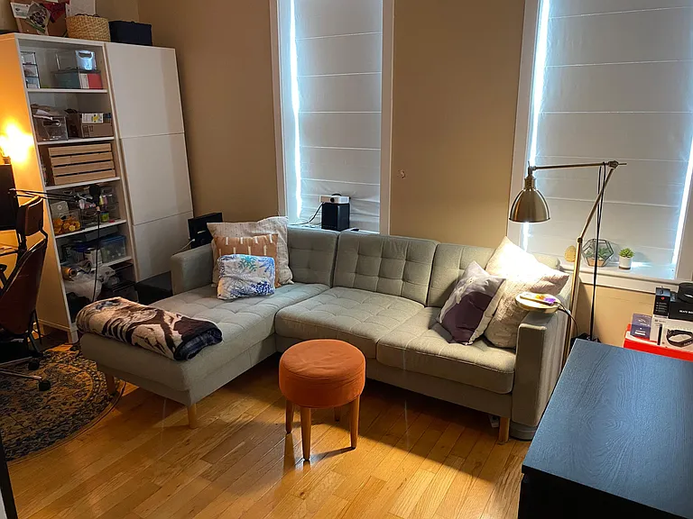 2nd room with smaller room/office with desk not showing in the corner along the inside hallway wall.
