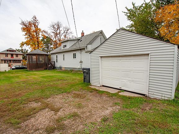 3rd image of 617 Nebraska Ave