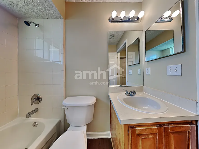 1215 Summer Springs Dr — Photo 14