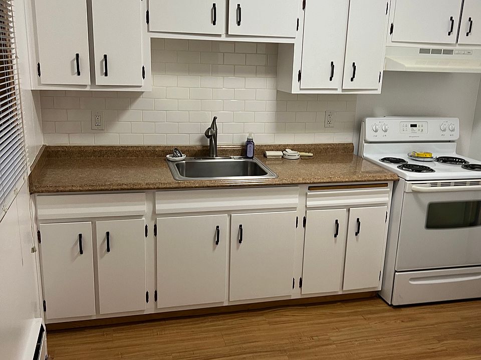 1st image of 416 Front Ave Unit 3
