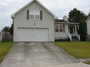 161 Two Hitch Rd, Goose Creek, SC 29445
