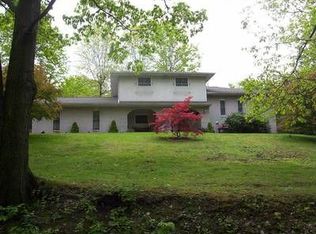 1700 W Sterling St, Coal Township, PA 17866