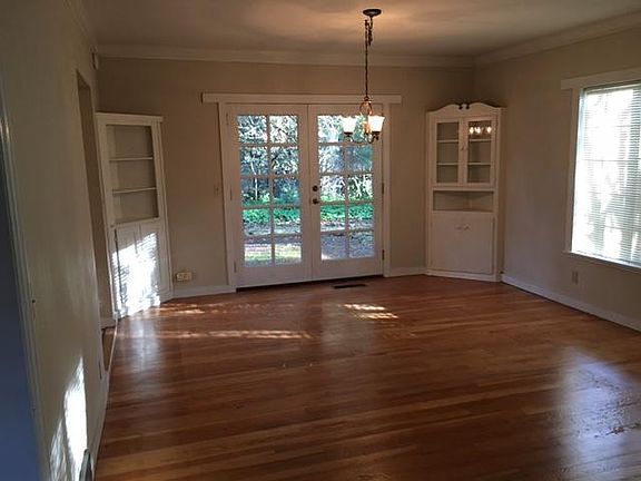 3rd image of 4012 120th Ave SE